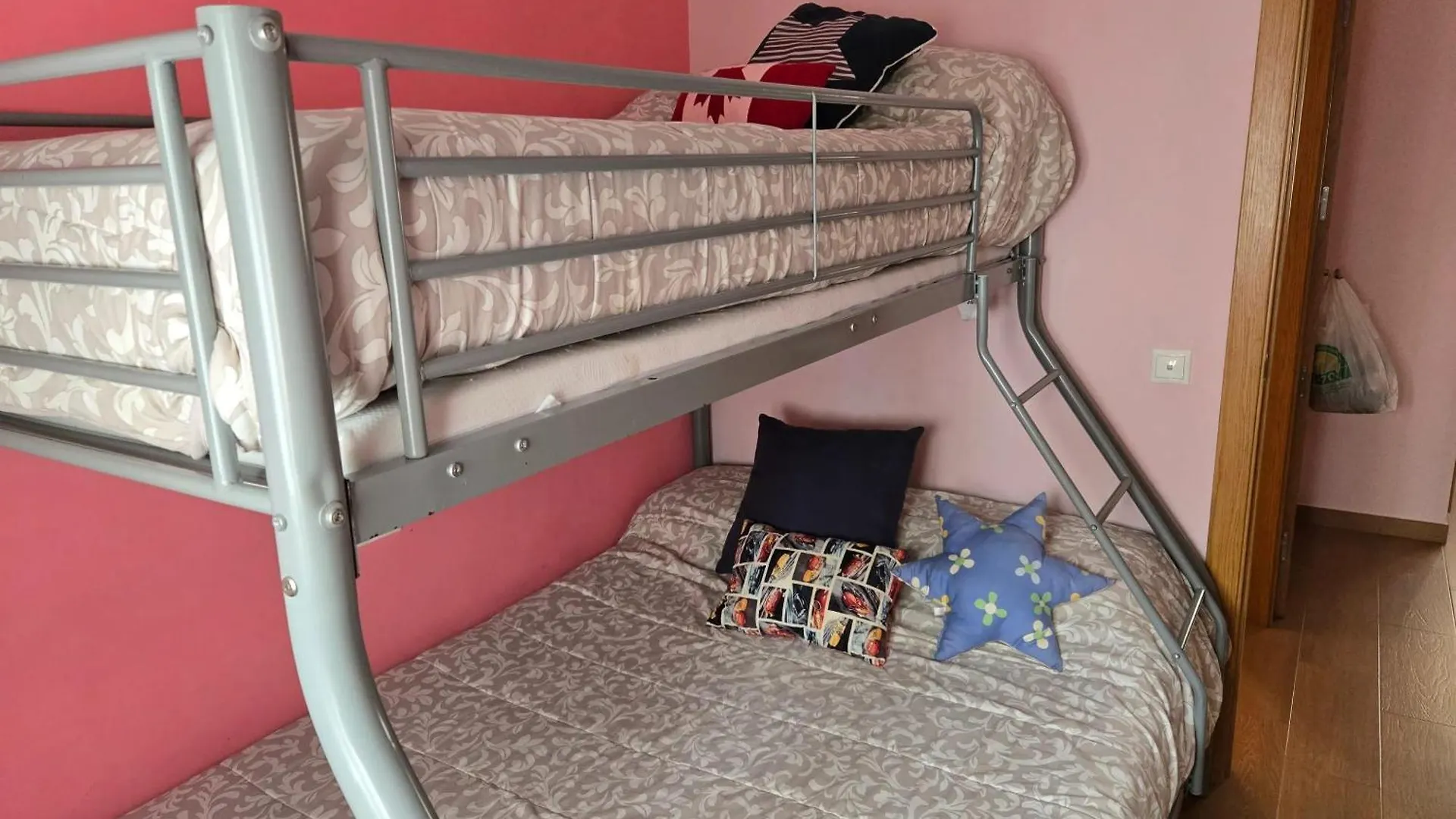 Comfortable Apartment In Malaga With Balcony And City View 81 M² 0*,